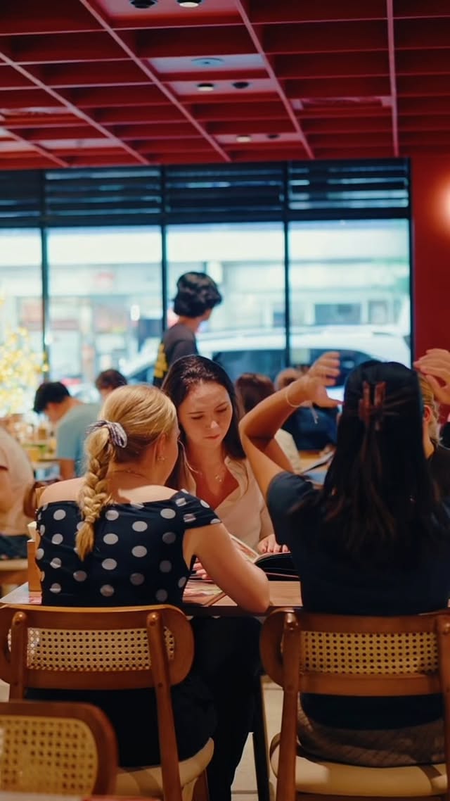 Diners enjoying meals at An Viet